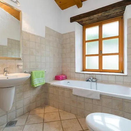 Villa Beautiful In Outstanding Location, 10x5m Pool, Wifi, Stunning Views Brkac