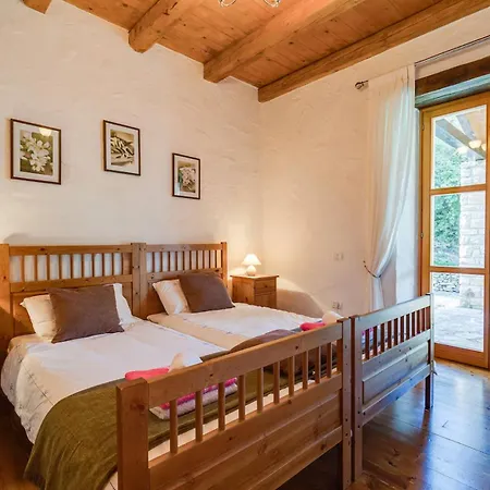Beautiful In Outstanding Location, 10x5m Pool, Wifi, Stunning Views Villa Brkac